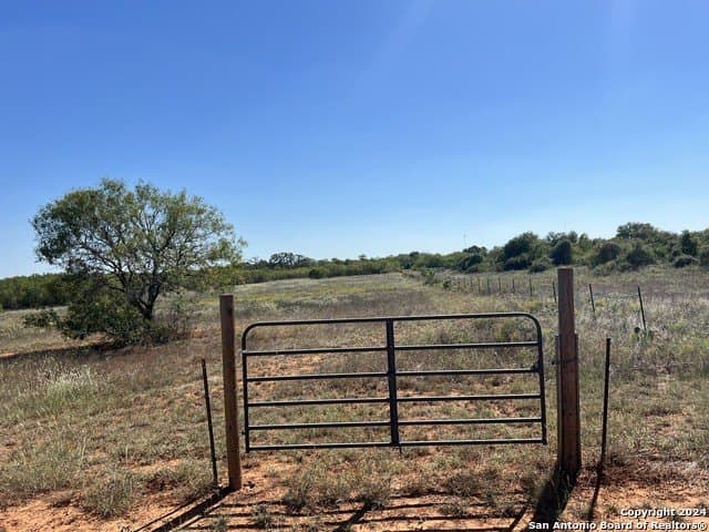 13710 us Highway 87 S