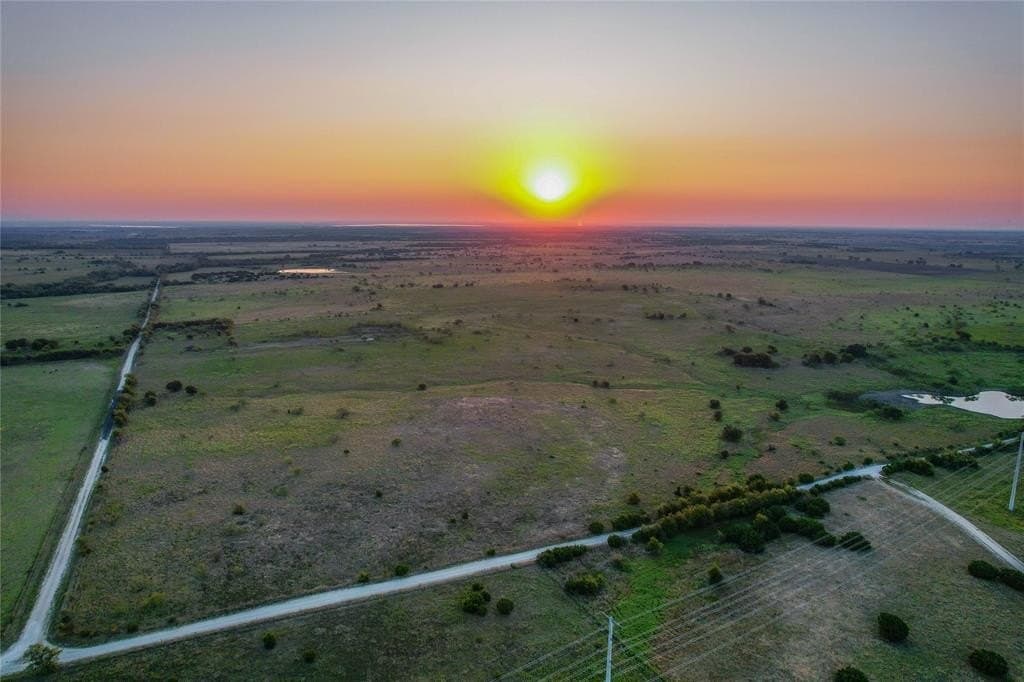 431.05 acres in Bosque County - photo 6