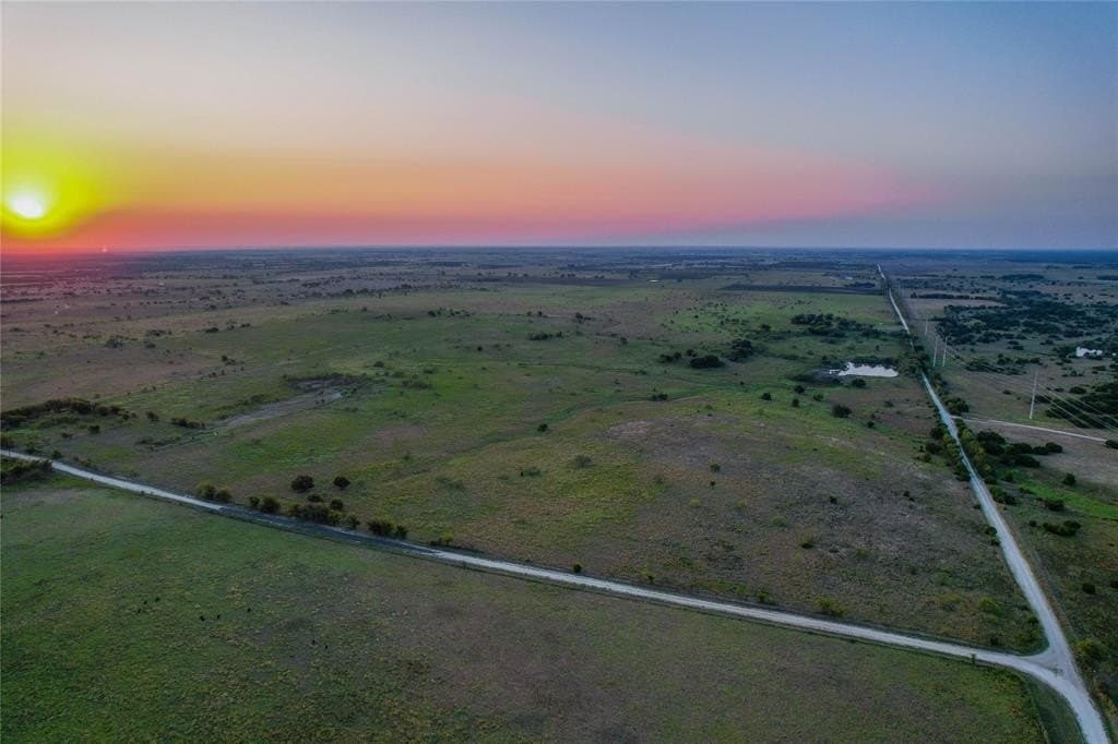 431.05 acres in Bosque County - photo 5