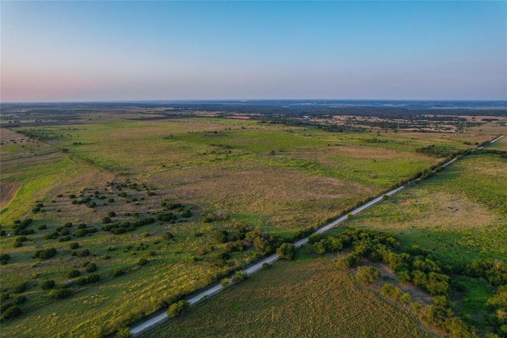 431.05 acres in Bosque County - photo 3