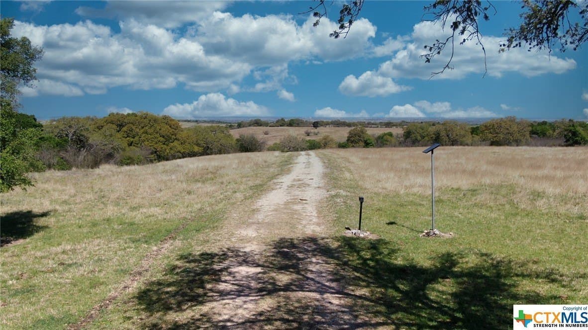 341.85 acres in Guadalupe County - photo 12