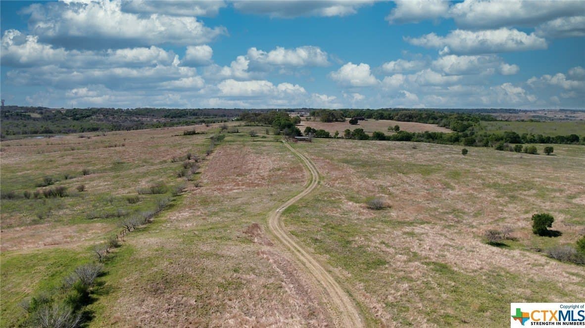 341.85 acres in Guadalupe County - photo 19