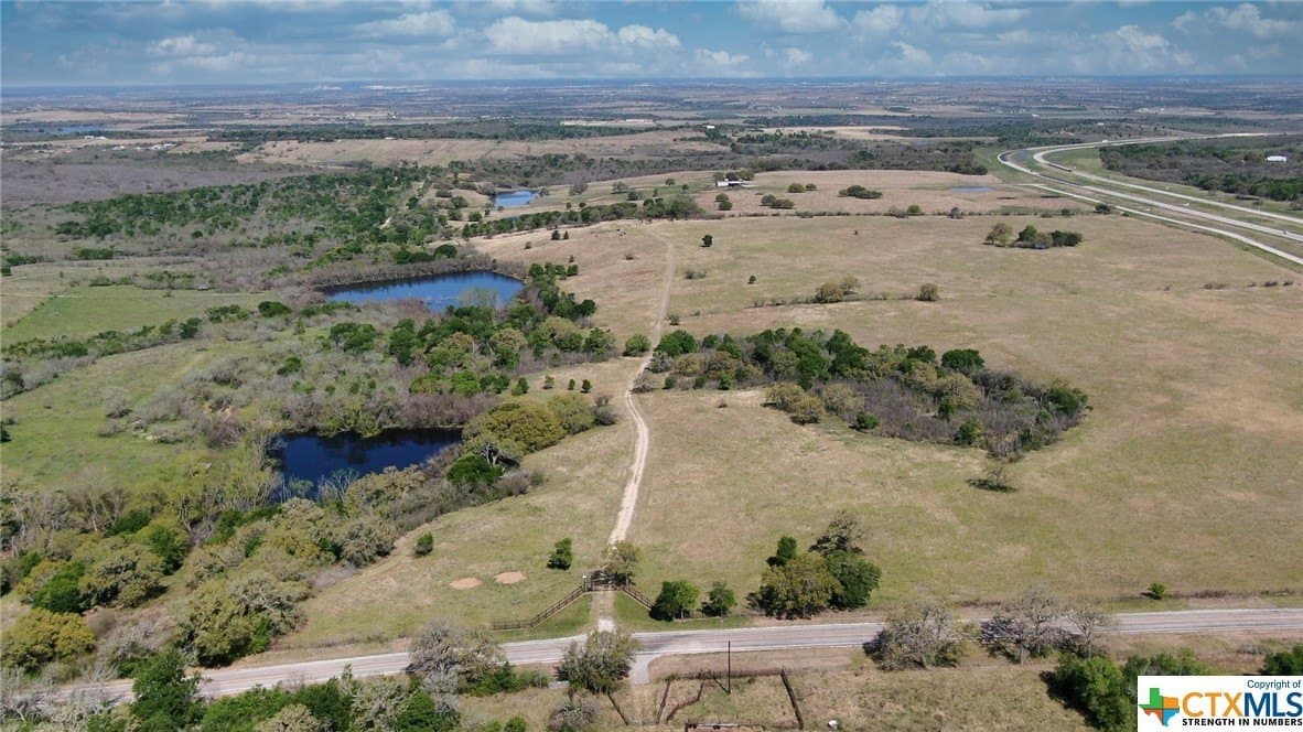 341.85 acres in Guadalupe County - photo 10