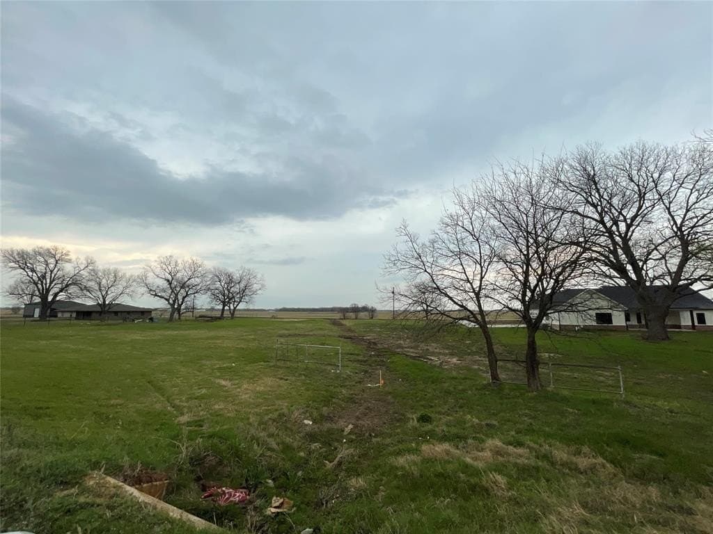 1.06 acres in Grayson County - photo 2