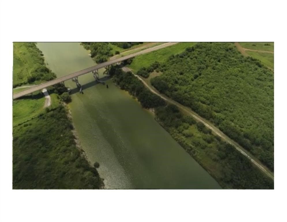 161.43 acres in Calhoun County - photo 2