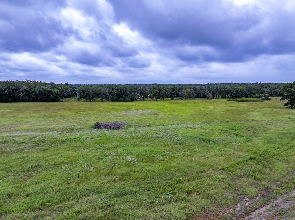 4.58 acres in Fayette County - photo 12