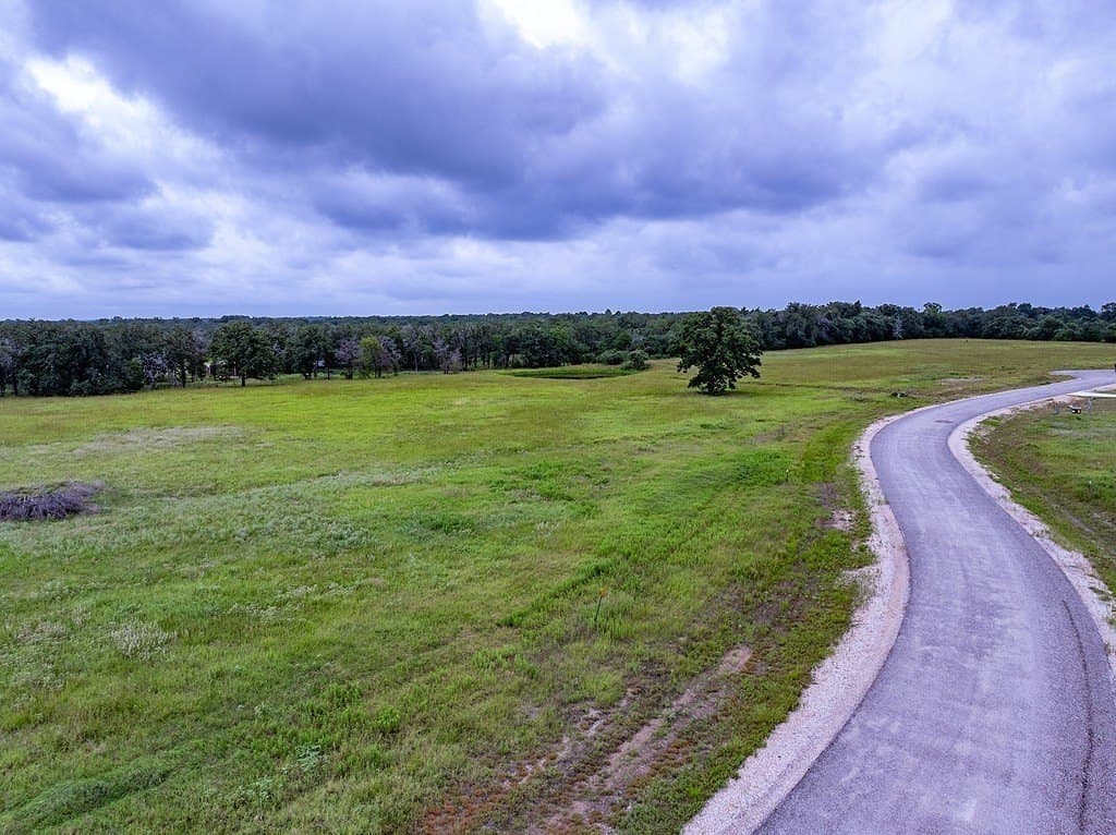 4.58 acres in Fayette County - photo 5