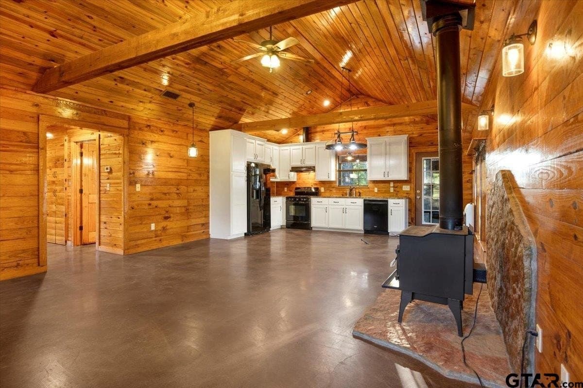 28 acres in Wood County - photo 6