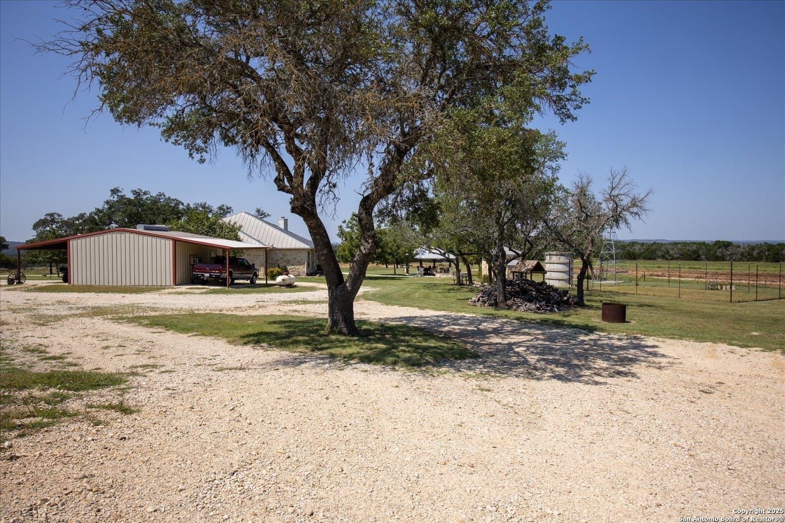 21.53 acres in Kendall County - photo 52