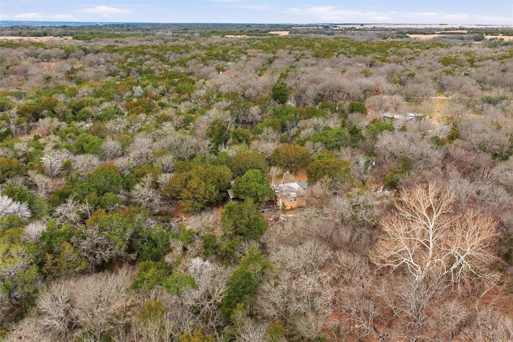 11.85 acres in McLennan County - photo 4