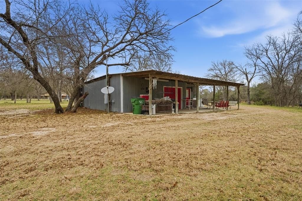11.85 acres in McLennan County - photo 8