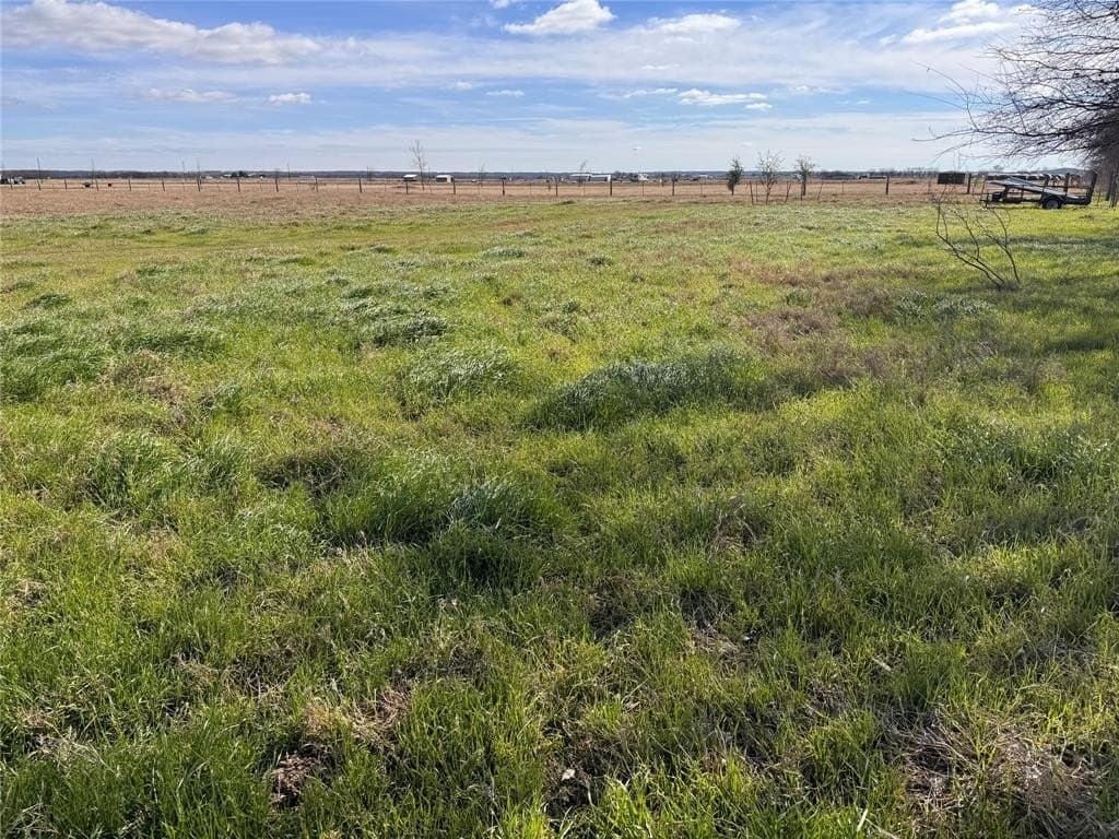 5.31 acres in Falls County - photo 4