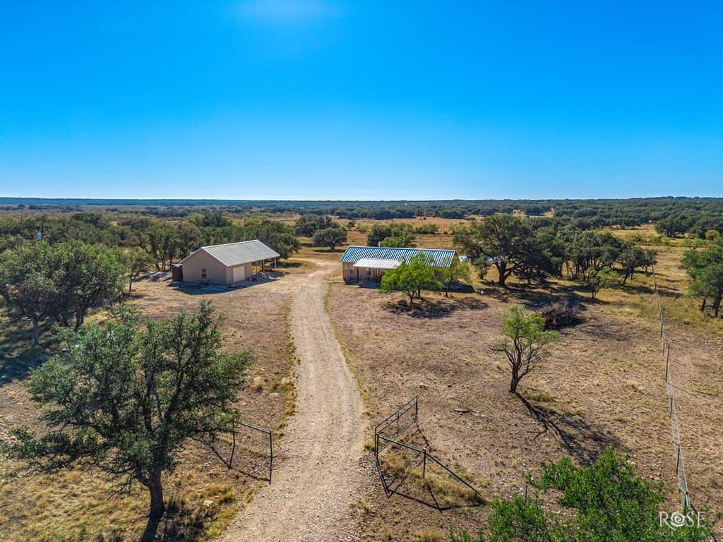 34.68 acres in Schleicher County - photo 54