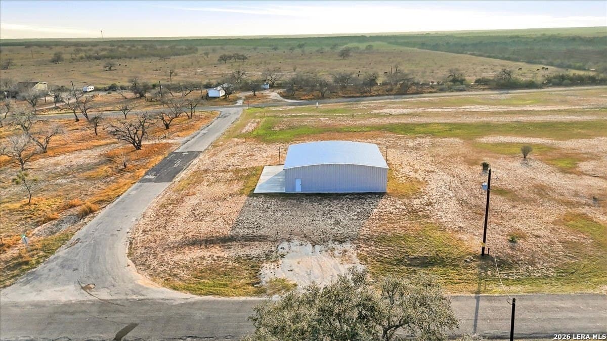0.33 acres in Live Oak County - photo 11