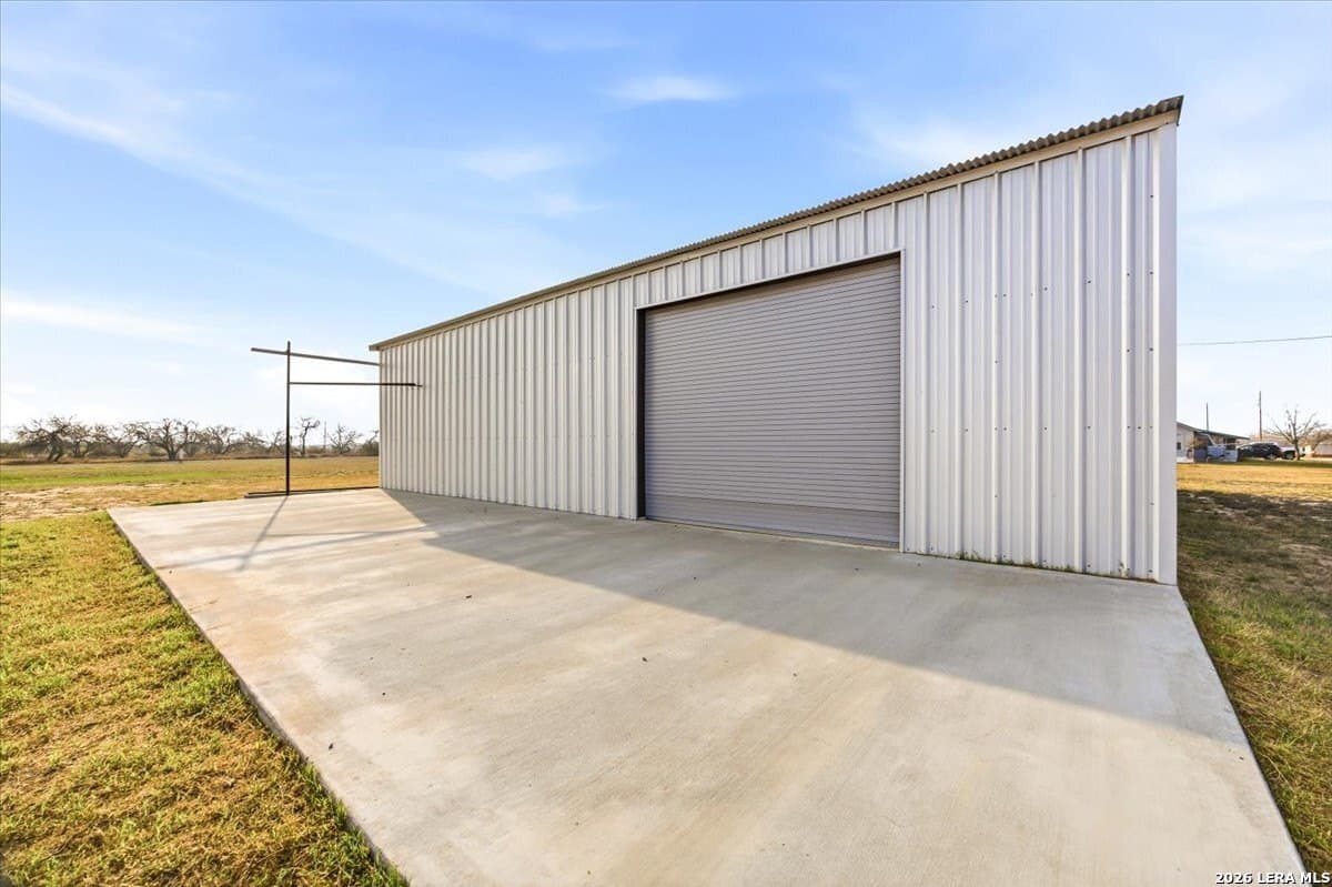 0.33 acres in Live Oak County - photo 8