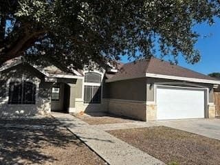 135 Alazan Dr