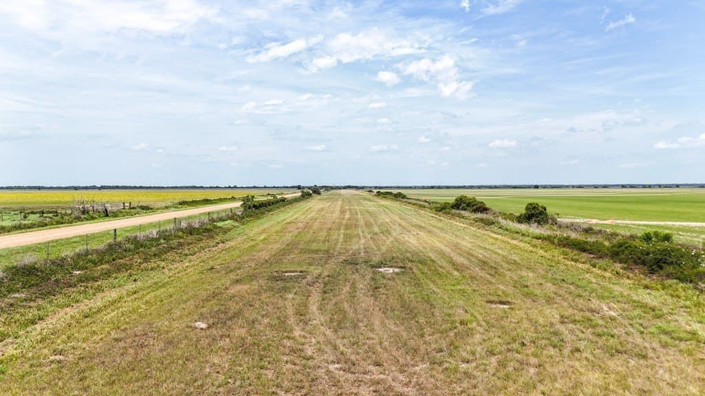 521.2 acres in Texas County - photo 3