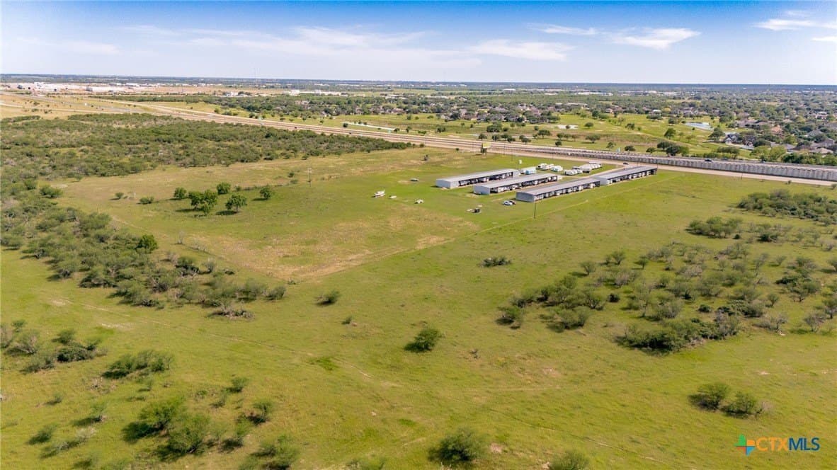19.39 acres in Victoria County - photo 6