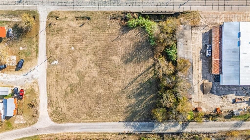 1.1 acres in Red River County - photo 5