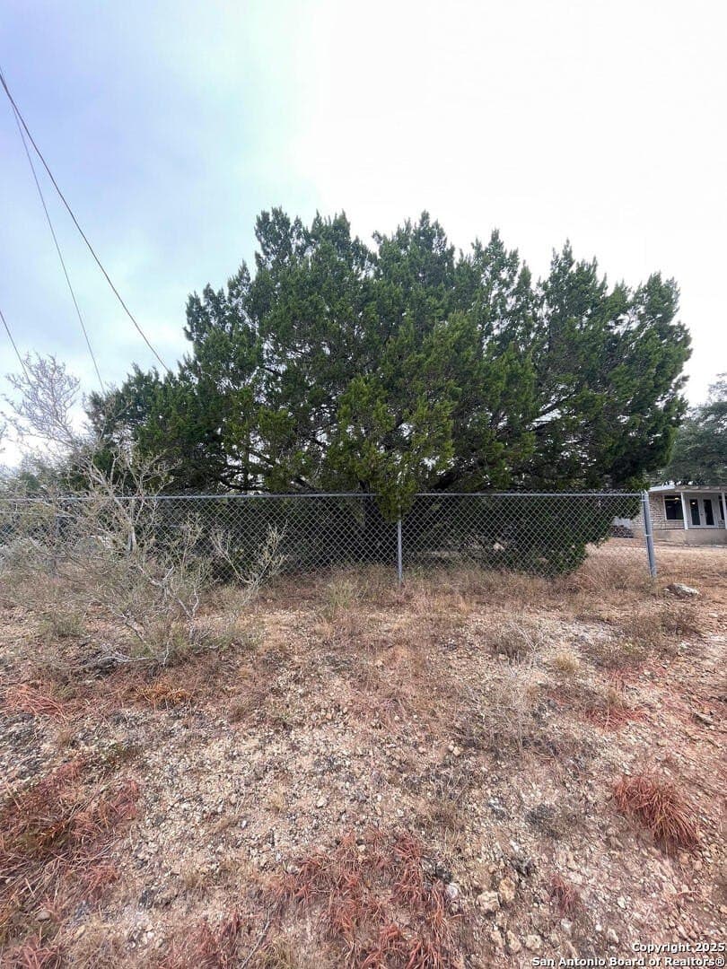 0.11 acres in Comal County - photo 3
