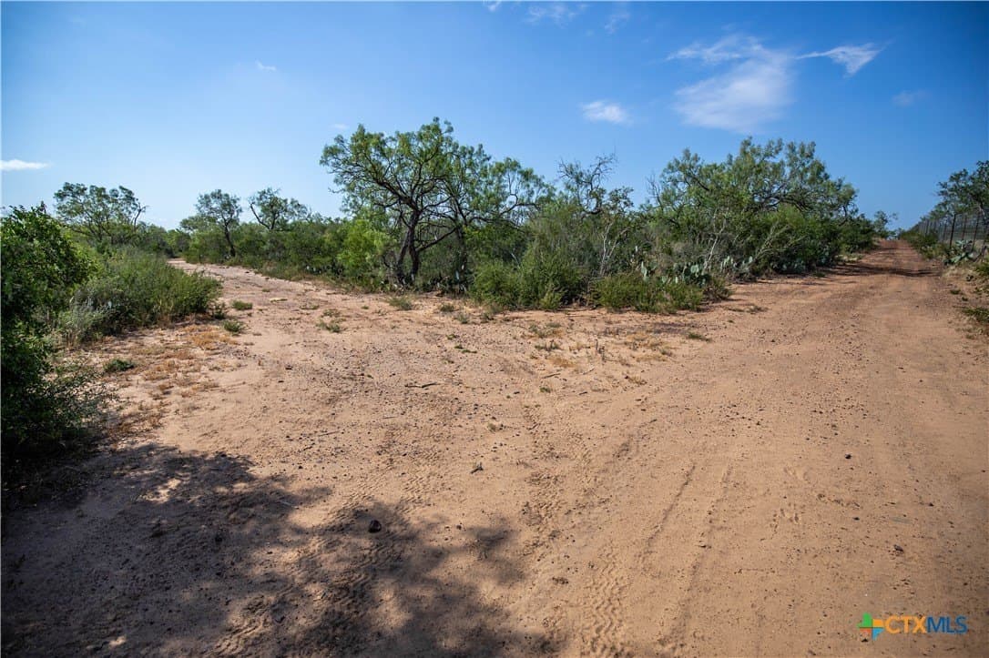 26.99 acres in Atascosa County - photo 30