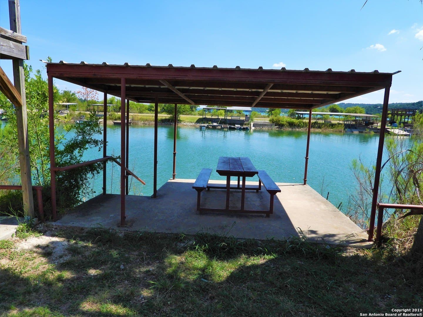 0.47 acres in Bandera County - photo 10