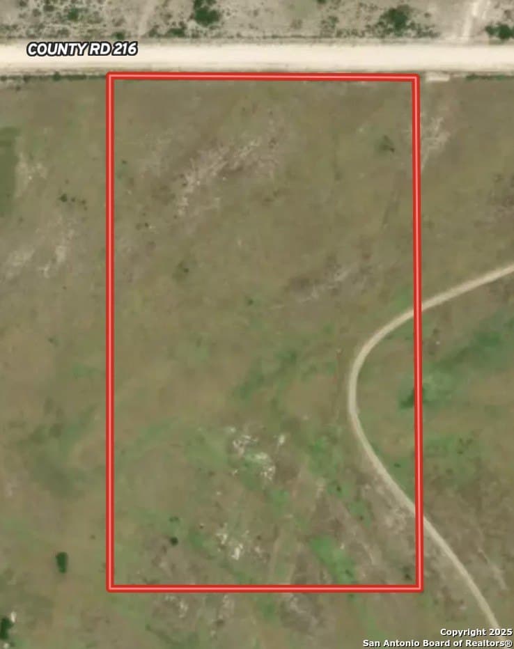 10 acres in Karnes County - photo 4