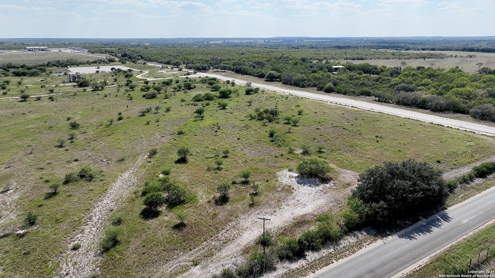 10 acres in Karnes County - photo 3