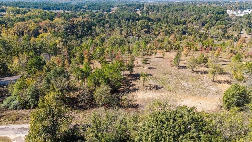 0.61 acres in Smith County - photo 3