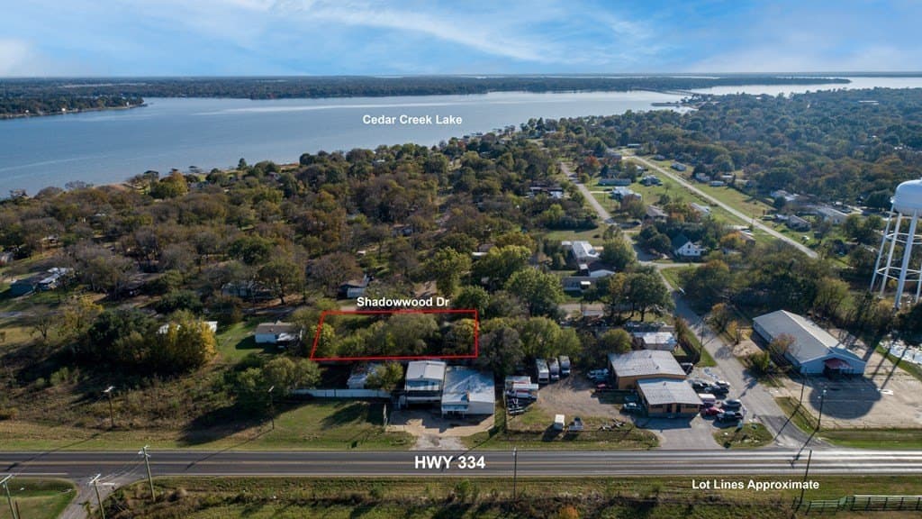 0.48 acres in Henderson County - photo 13