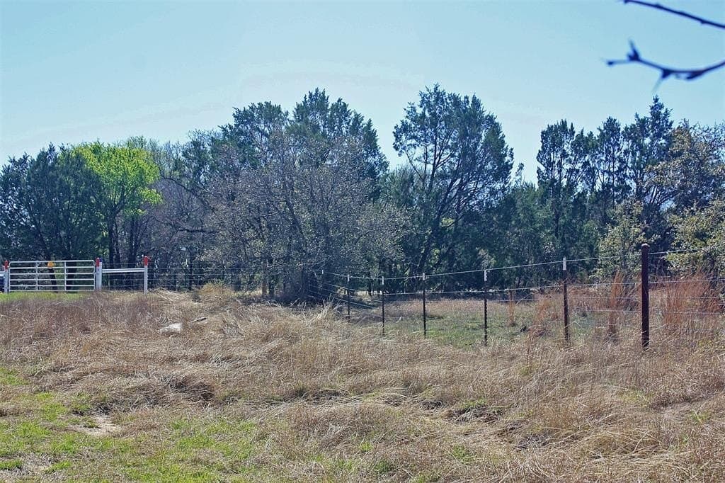 20 acres in Hood County - photo 9