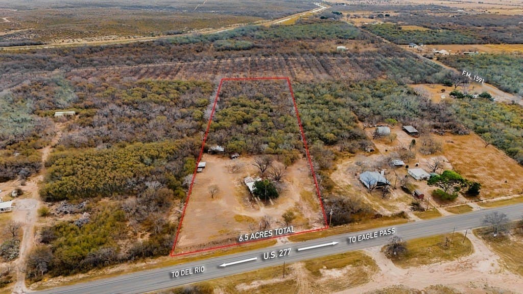283,575 acres in Maverick County - photo 49