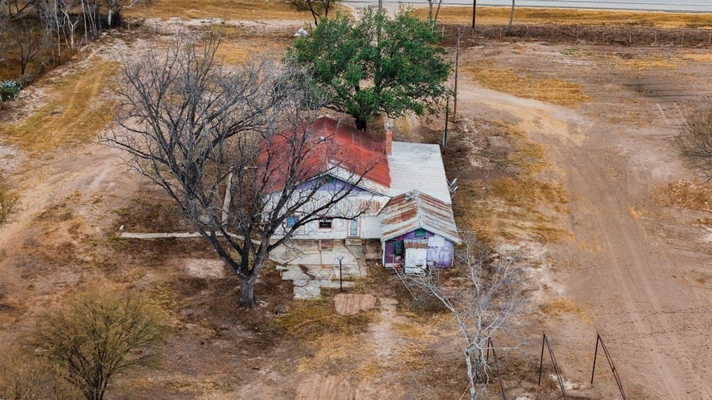 283,575 acres in Maverick County - photo 6