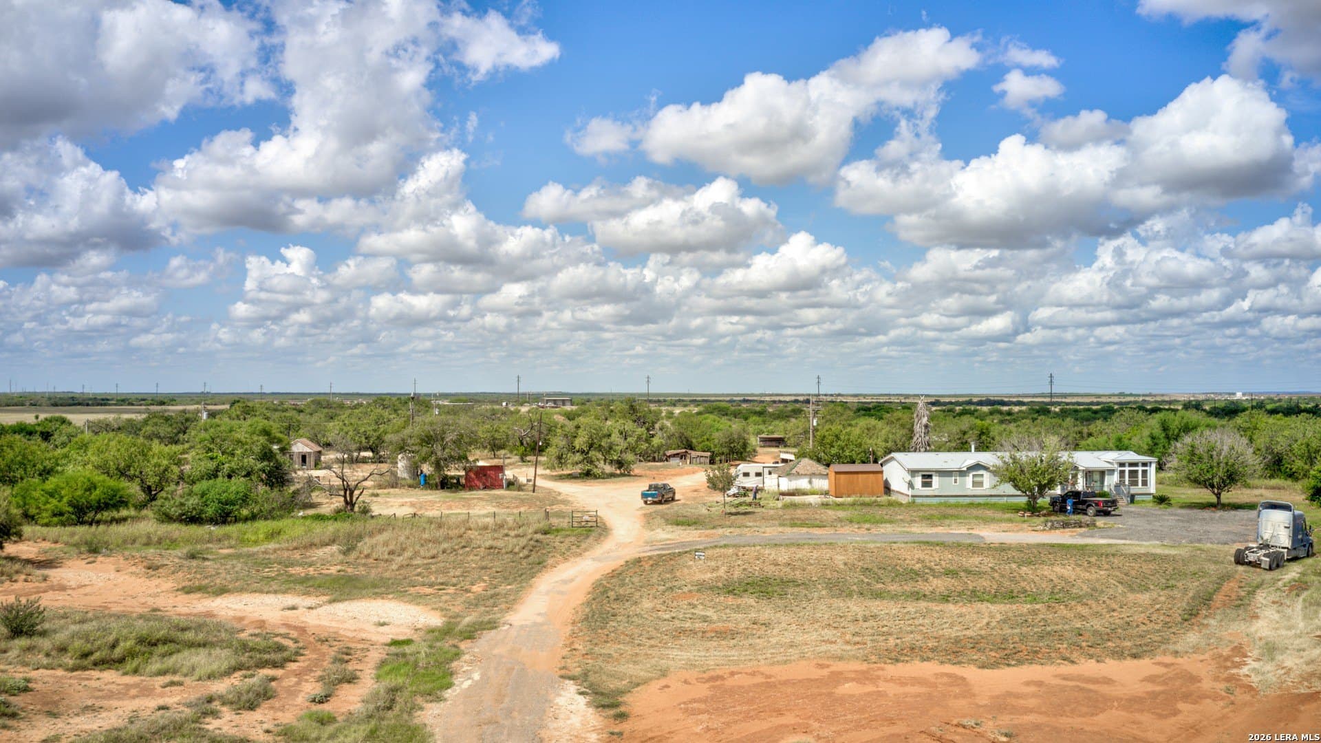 20 acres in Frio County - photo 5