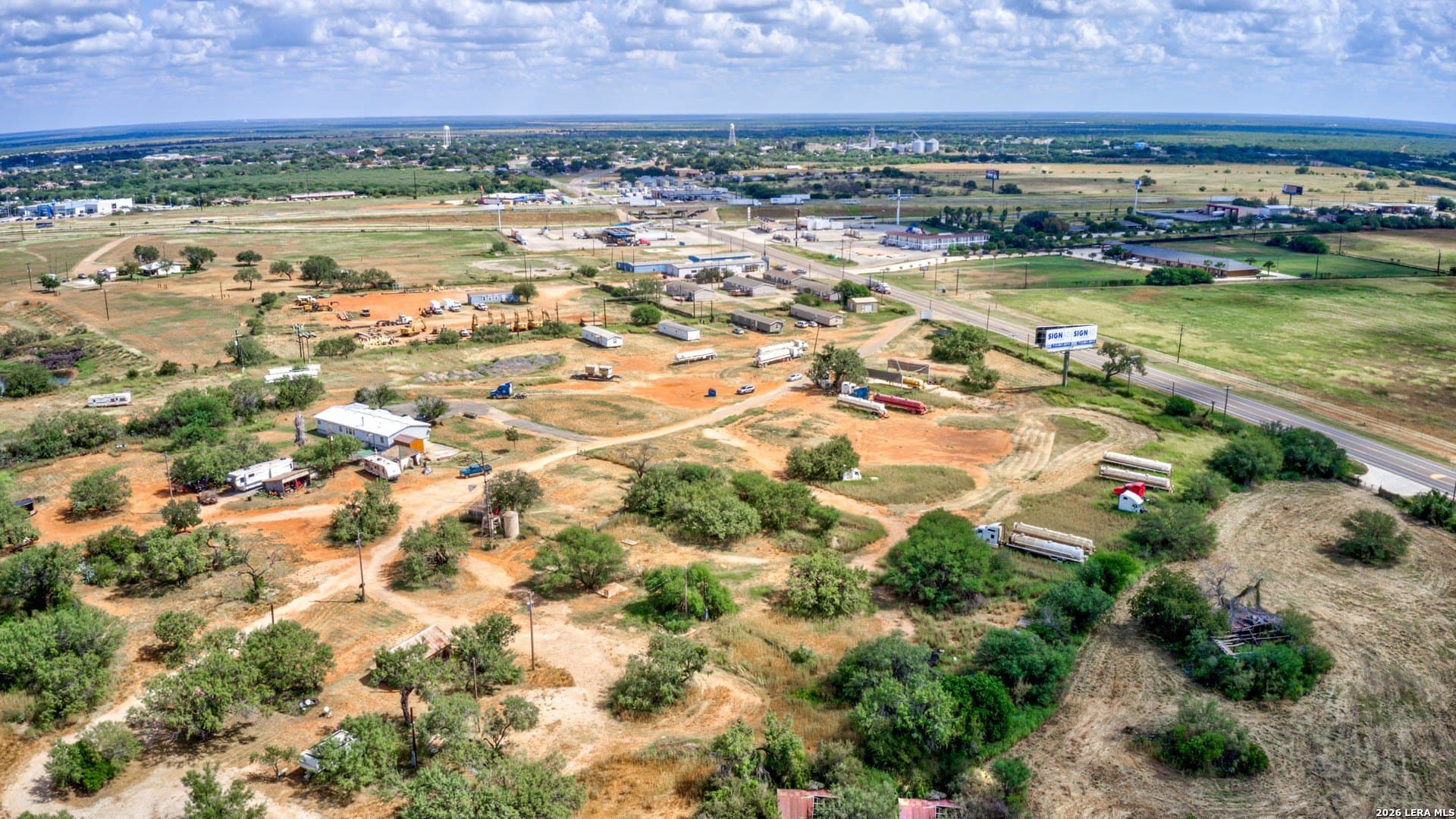 20 acres in Frio County - photo 3