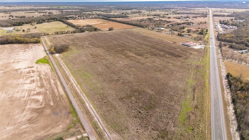 10.1 acres in Hunt County - photo 9