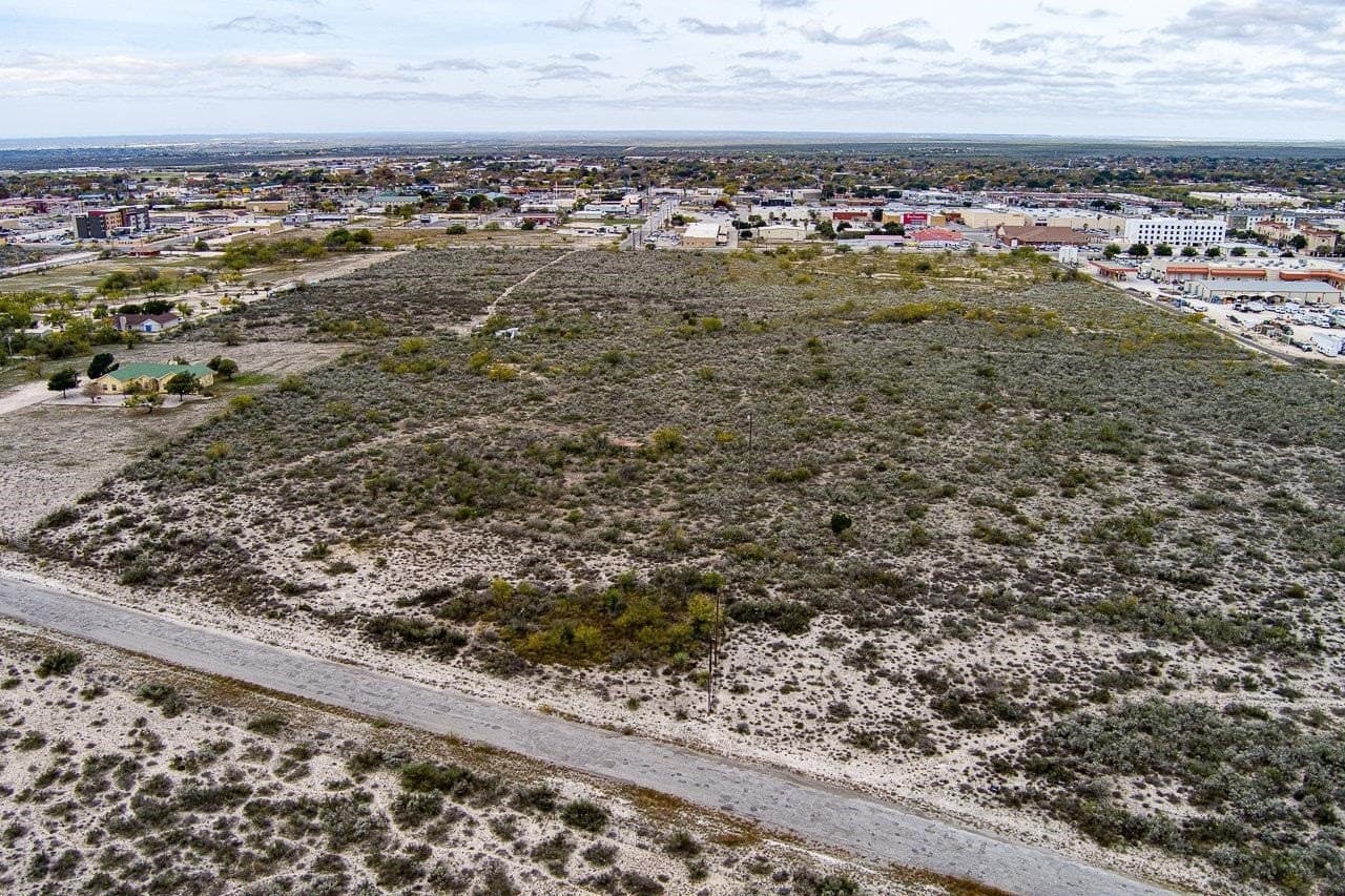 5.6 acres in Val Verde County - photo 6