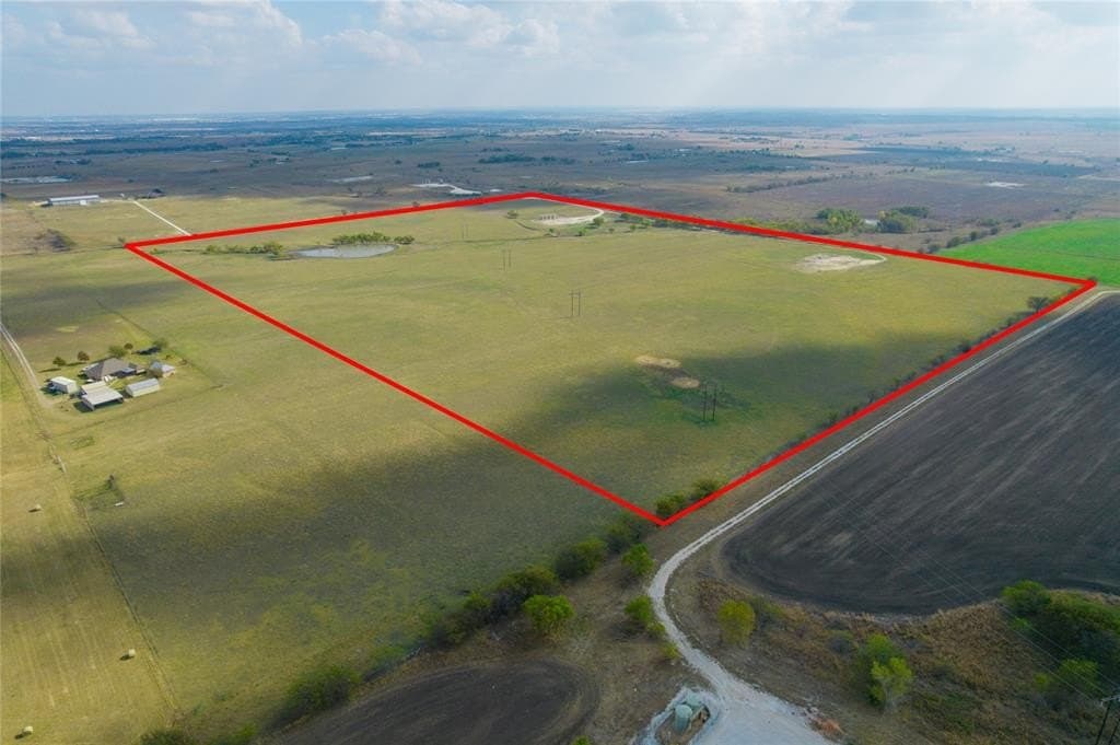 82.85 acres in Johnson County - photo 2