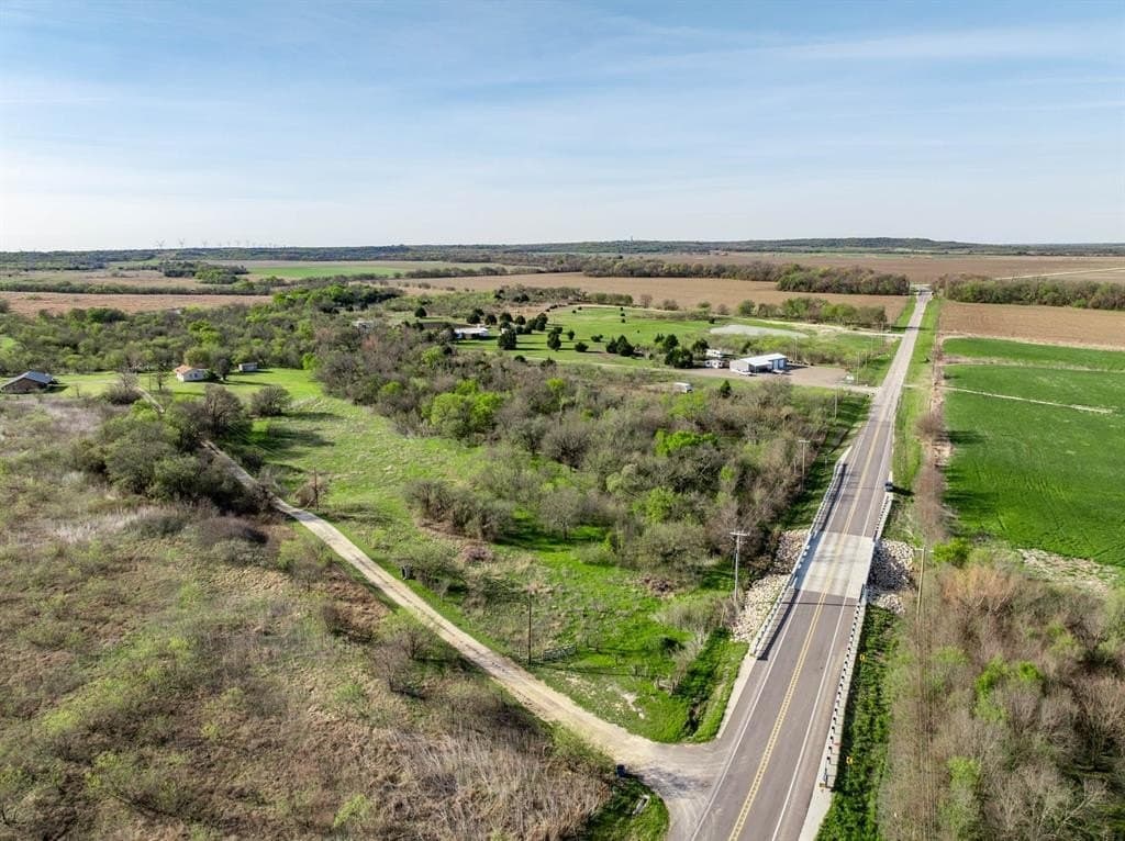 11.98 acres in Hill County - photo 24