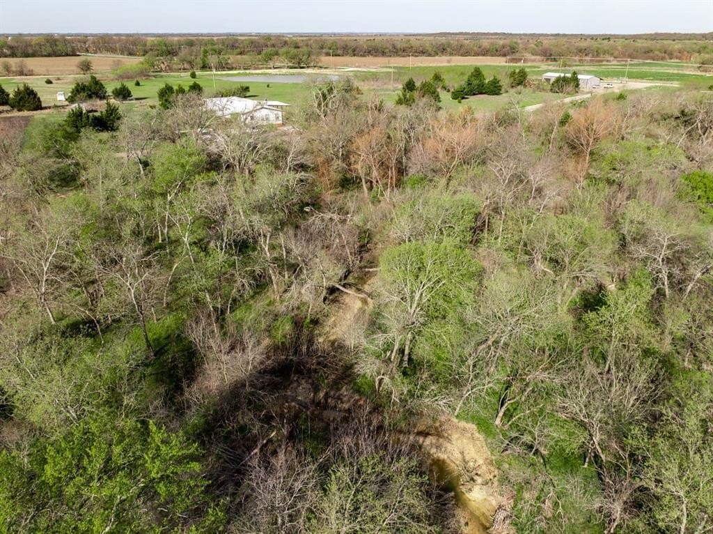 11.98 acres in Hill County - photo 36
