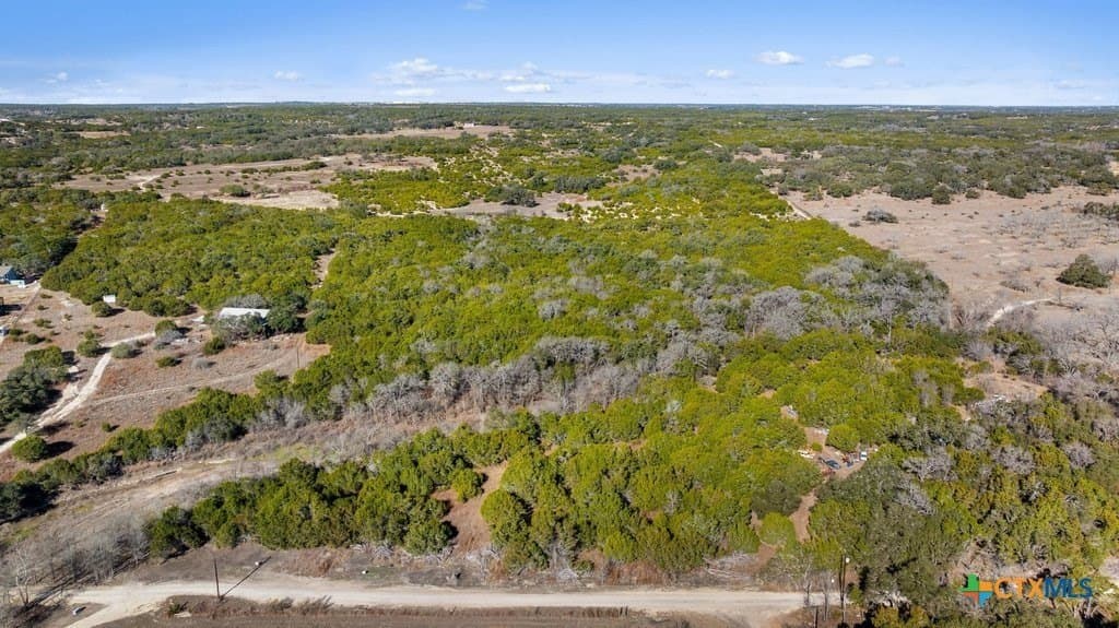 13.33 acres in Travis County - photo 4