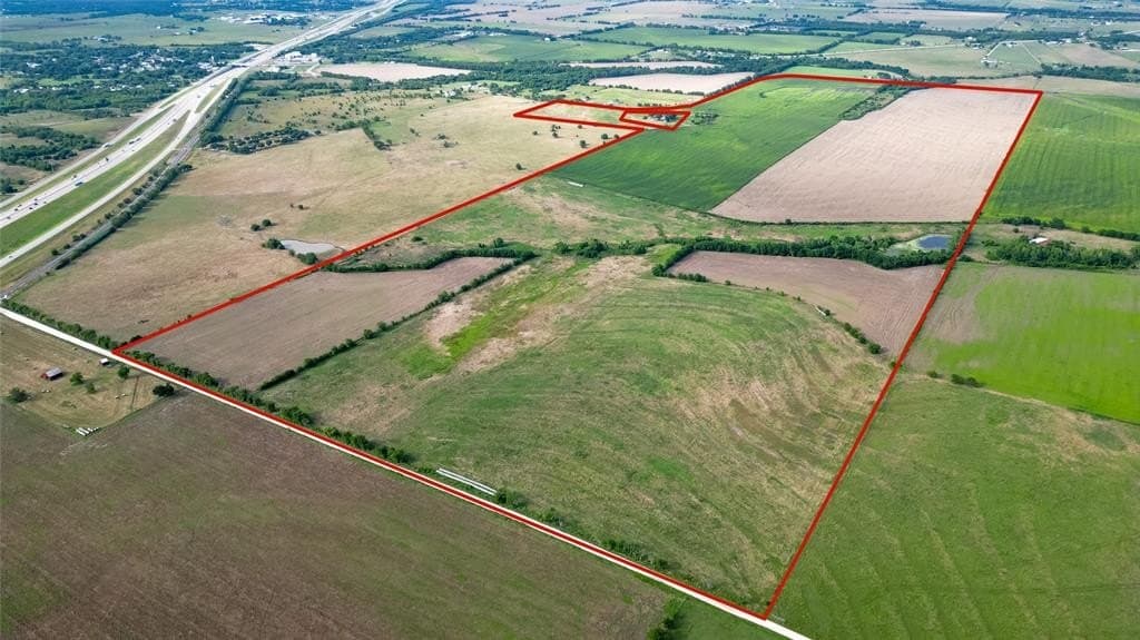 290.82 acres in Falls County - photo 3