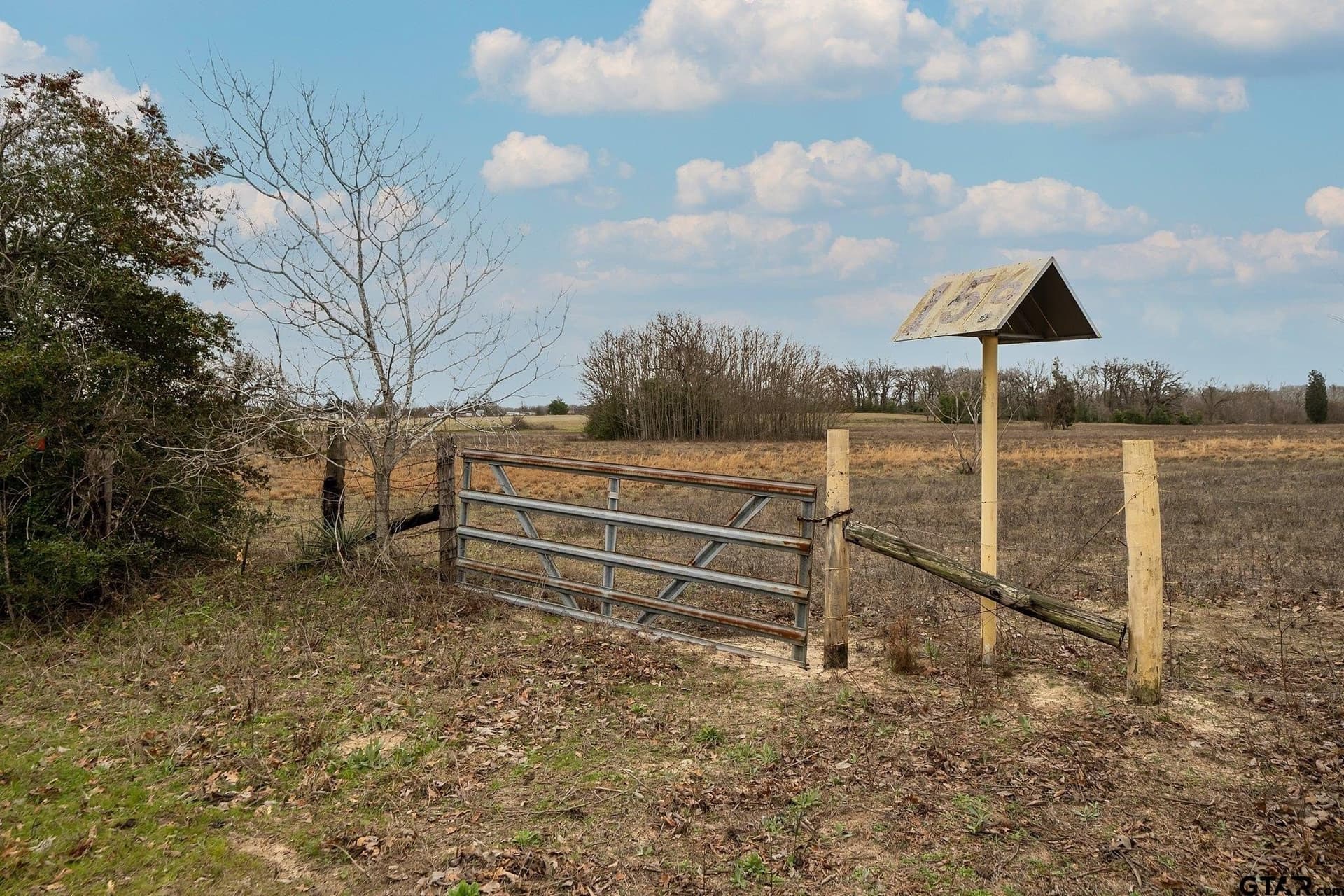 23.8 acres in Henderson County - photo 14