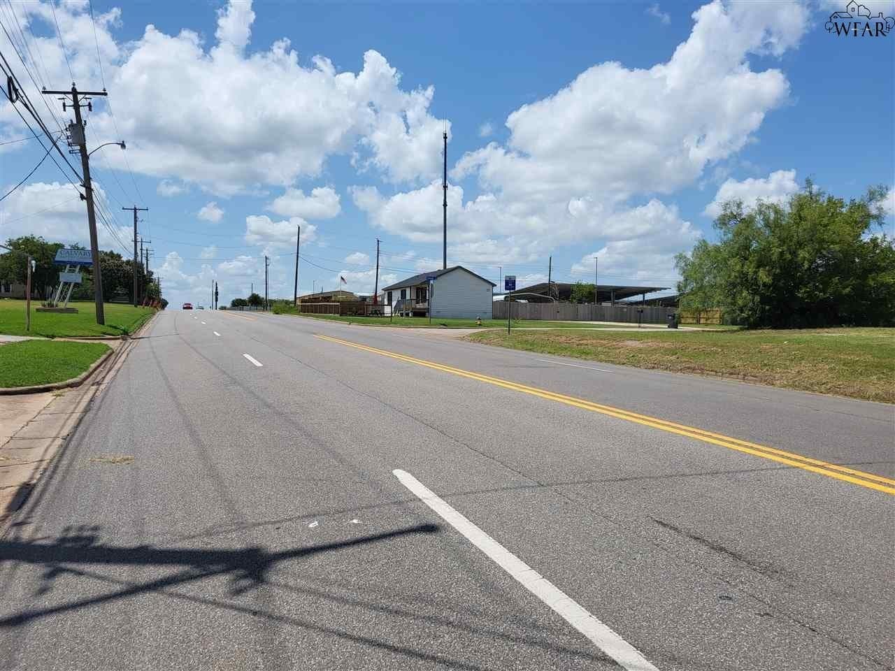 0.21 acres in Wichita County - photo 2