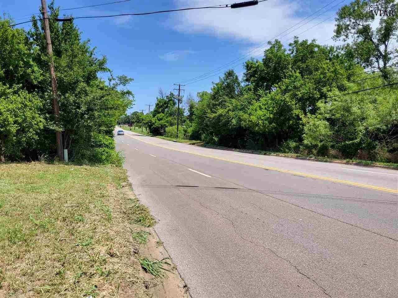 0.21 acres in Wichita County - photo 4