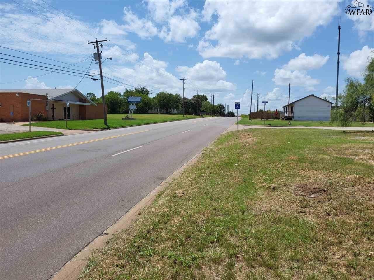0.21 acres in Wichita County - photo 5