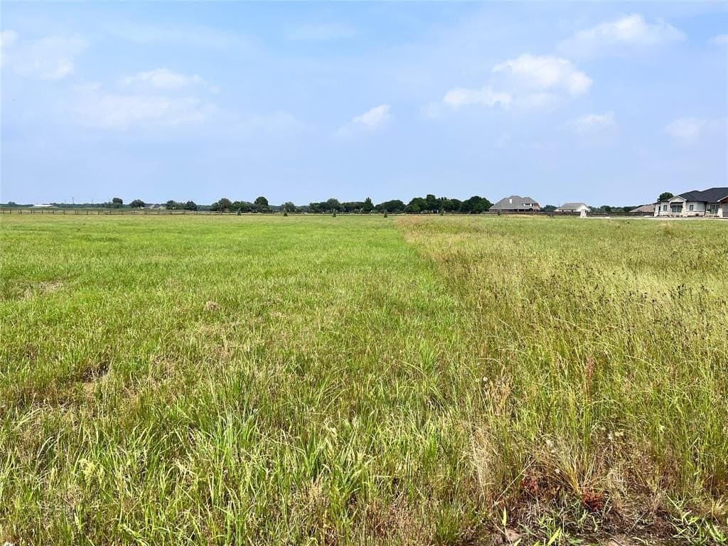 1.14 acres in Navarro County - photo 14