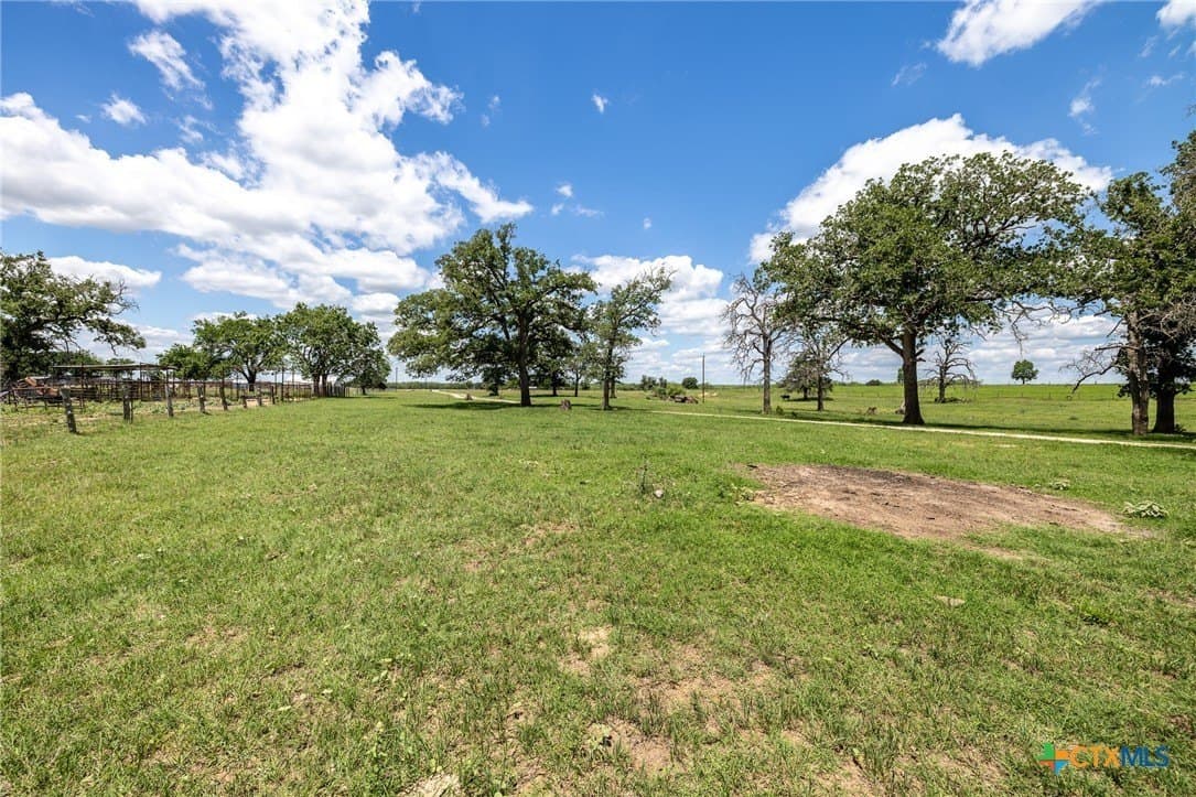30.03 acres in Gonzales County - photo 45