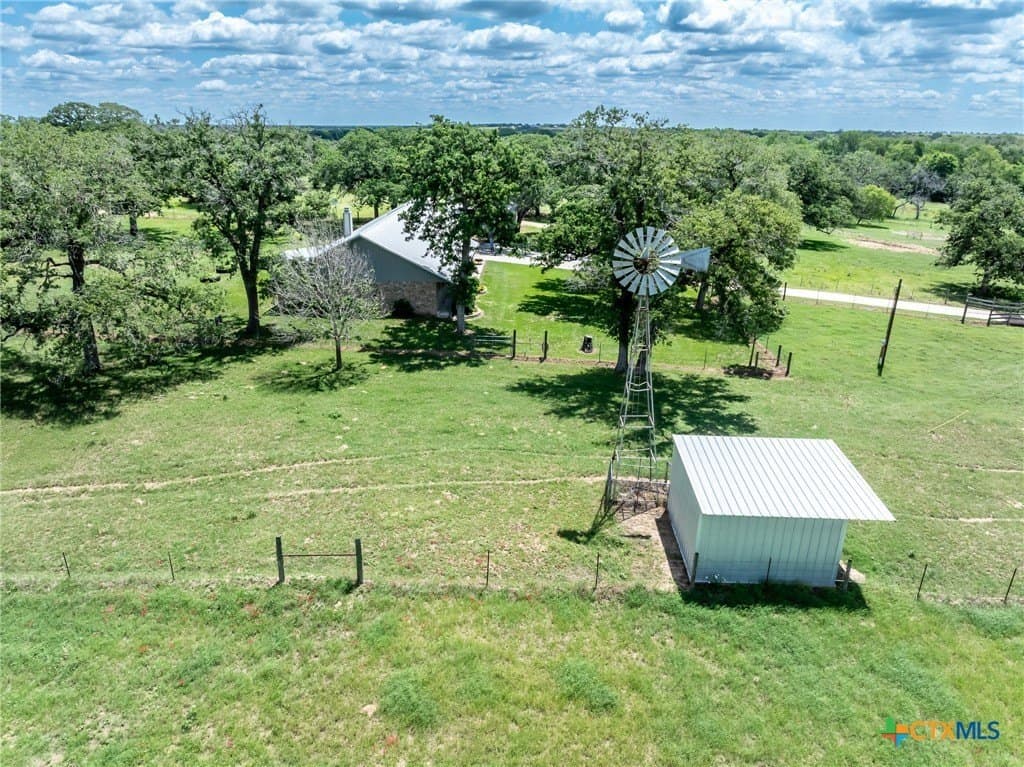 30.03 acres in Gonzales County - photo 36
