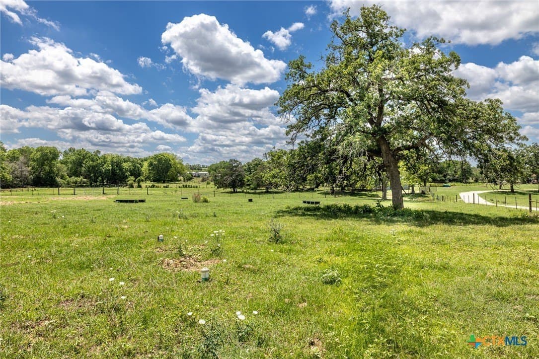 30.03 acres in Gonzales County - photo 41